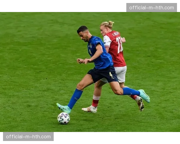 伤情更新：罗马队边后卫斯皮纳佐拉恢复合练，有望周末复出